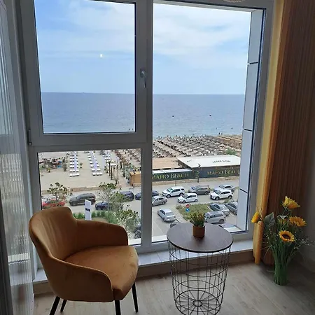 Alezzi Apartament M *