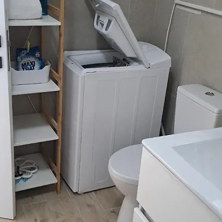 Alezzi Apartament M * Năvodari