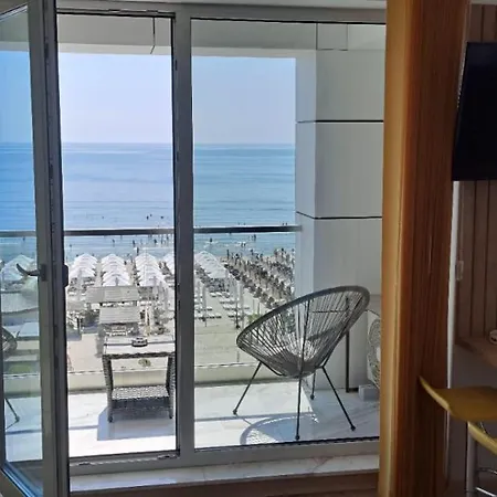 Alezzi Apartament M