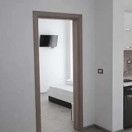 Alezzi Apartament M 公寓 那沃达利