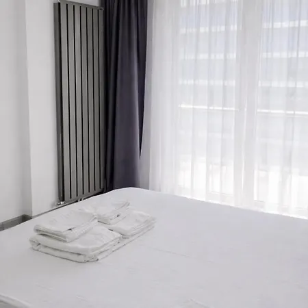 Апартаменты Alezzi Apartament M *