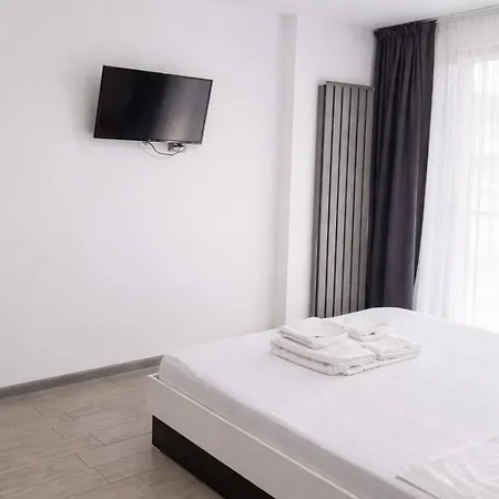 Apartment Alezzi Apartament M