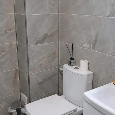 Alezzi Apartament M 公寓 那沃达利